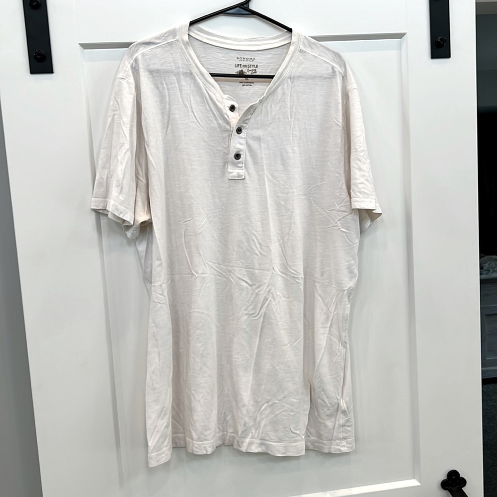White T-shirt extra large